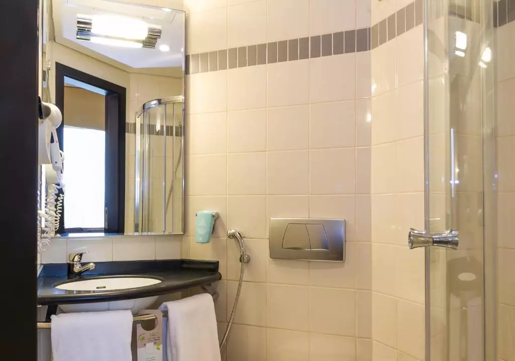 ibis Muscat